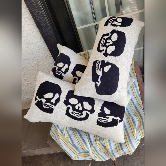 Magaschoni  Black White Halloween long Pillow 3 Skulls NWT Retail $72.00‎ Each - Picture 2 of 5